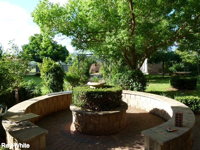 50 Reymond Street, Forbes NSW 2871