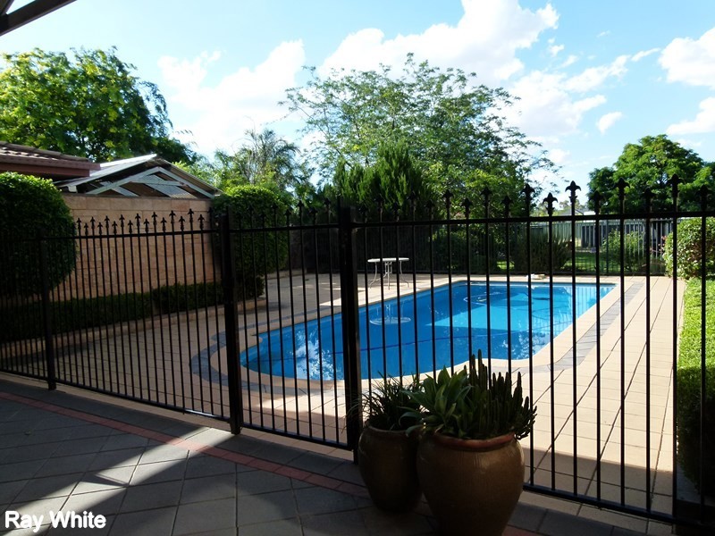 50 Reymond Street, Forbes NSW 2871