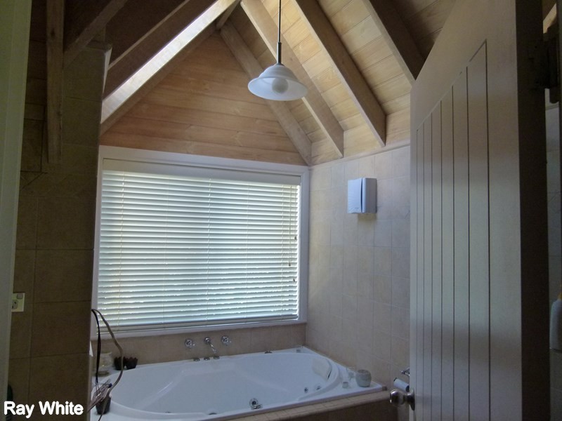 50 Reymond Street, Forbes NSW 2871