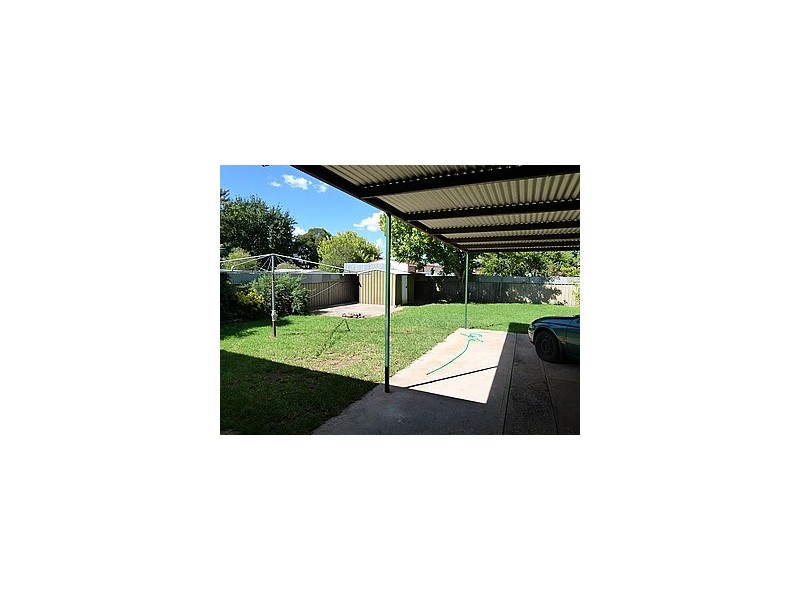 13 Weelong Place, Forbes NSW 2871