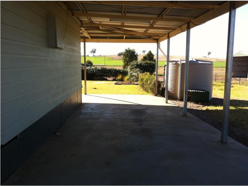 103 Heraghty Road, Parkes NSW 2870