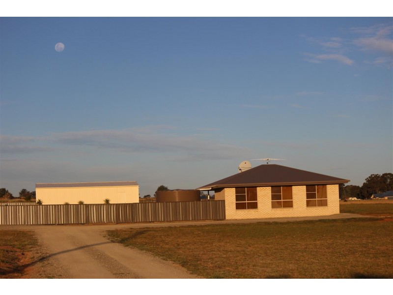 10a No Mistake Lane, Parkes NSW 2870