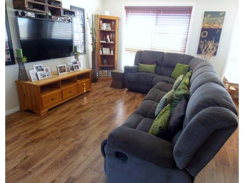 10a No Mistake Lane, Parkes NSW 2870