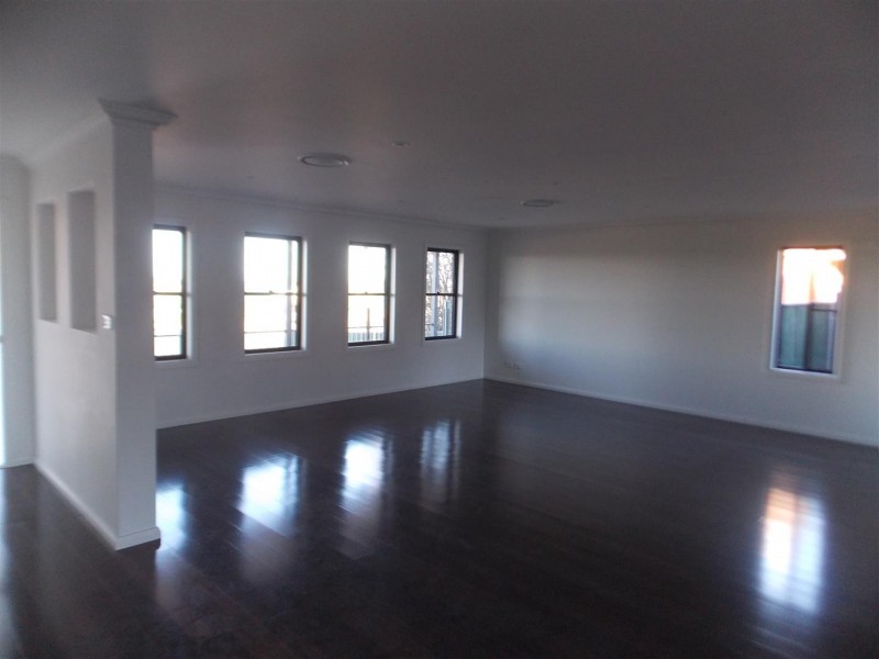 132 Mitchell Street, Parkes NSW 2870