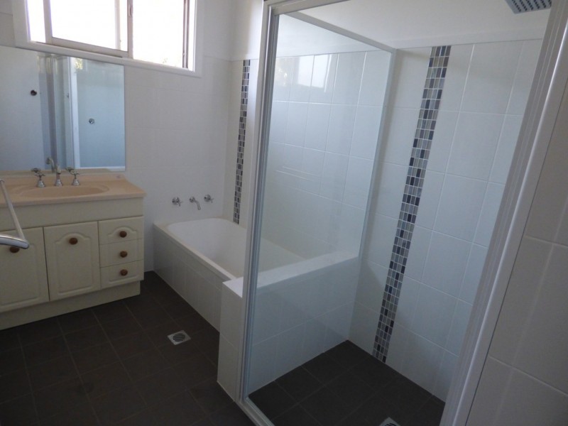 25 Facey Street, Forbes NSW 2871