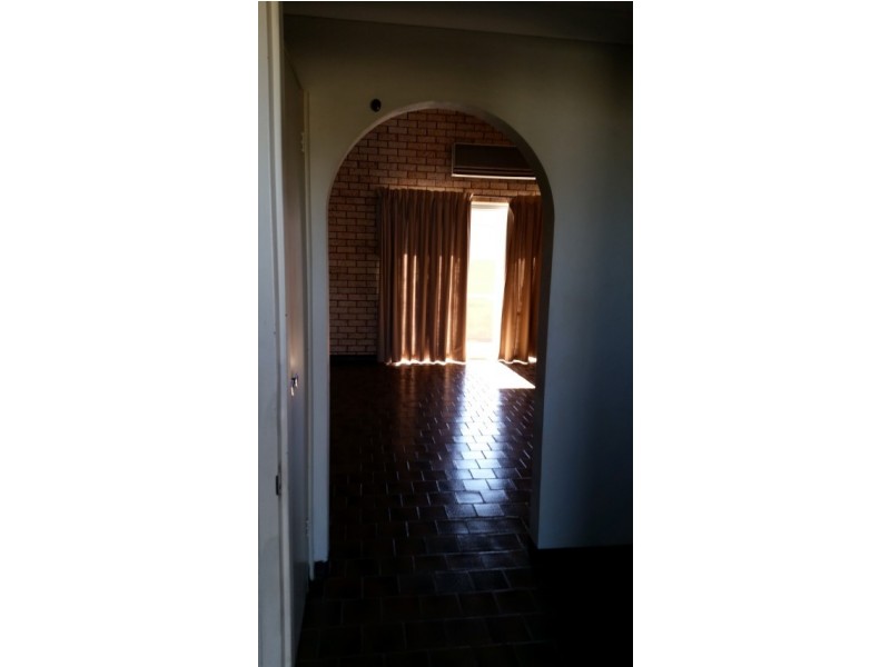 6/11 Albert Street, Parkes NSW 2870