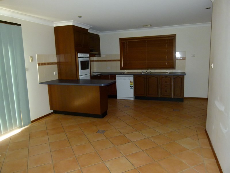 23 Chelsea Crescent, Forbes NSW 2871
