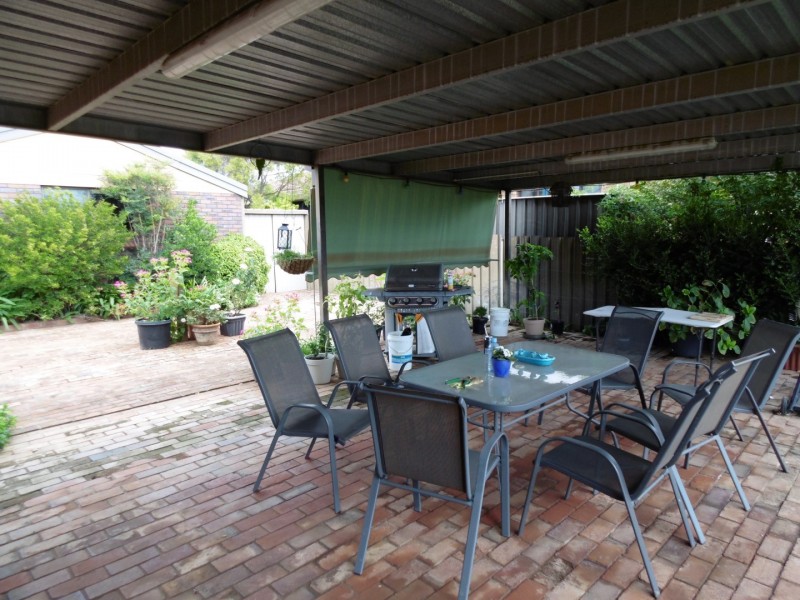 6 Coronation Avenue, Parkes NSW 2870