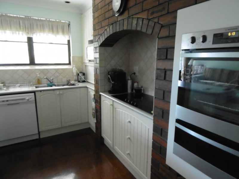 6 Coronation Avenue, Parkes NSW 2870