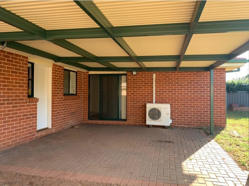 64 Best Street, Parkes NSW 2870