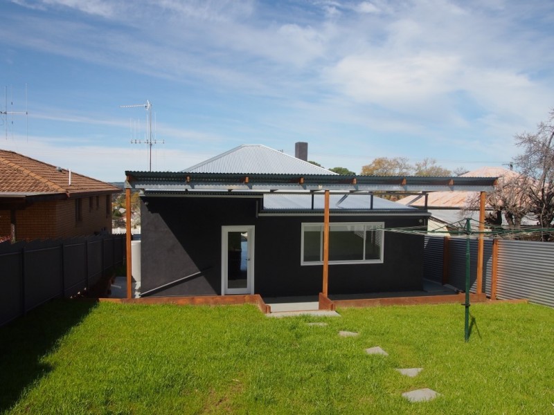 12 Gap Street, Parkes NSW 2870