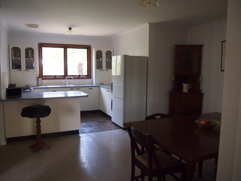 114 Orange Street, Condobolin NSW 2877