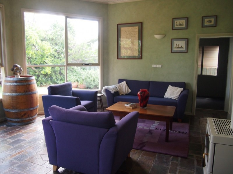 114 Orange Street, Condobolin NSW 2877