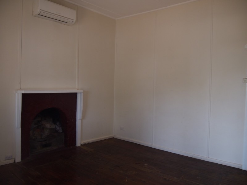 13 Napier St, Condobolin NSW 2877