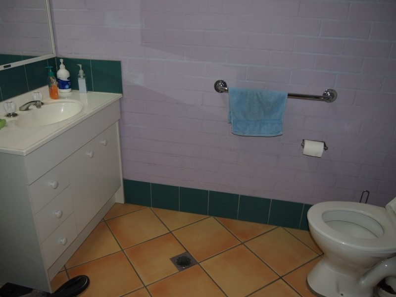 304 Clarinda Street, Parkes NSW 2870