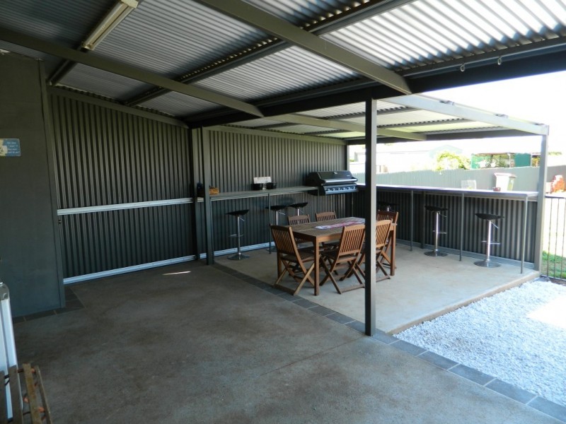 15 Lynch Street, Parkes NSW 2870