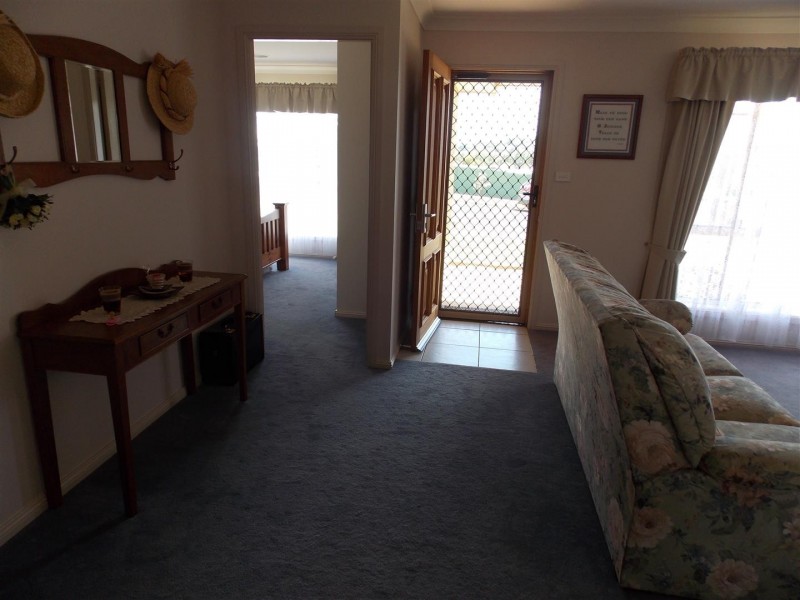 39 Medlyn Street, Parkes NSW 2870