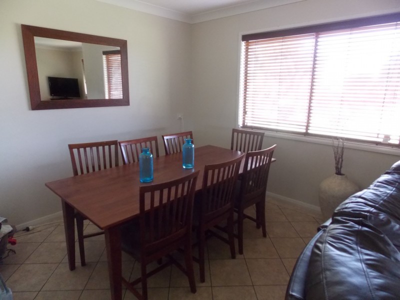 37 Bleechmore Road, Parkes NSW 2870