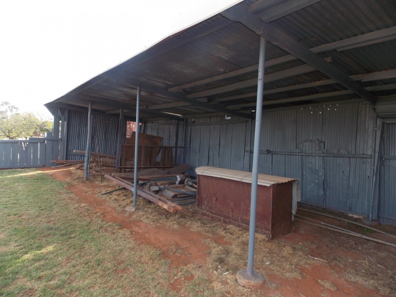 37 Bleechmore Road, Parkes NSW 2870
