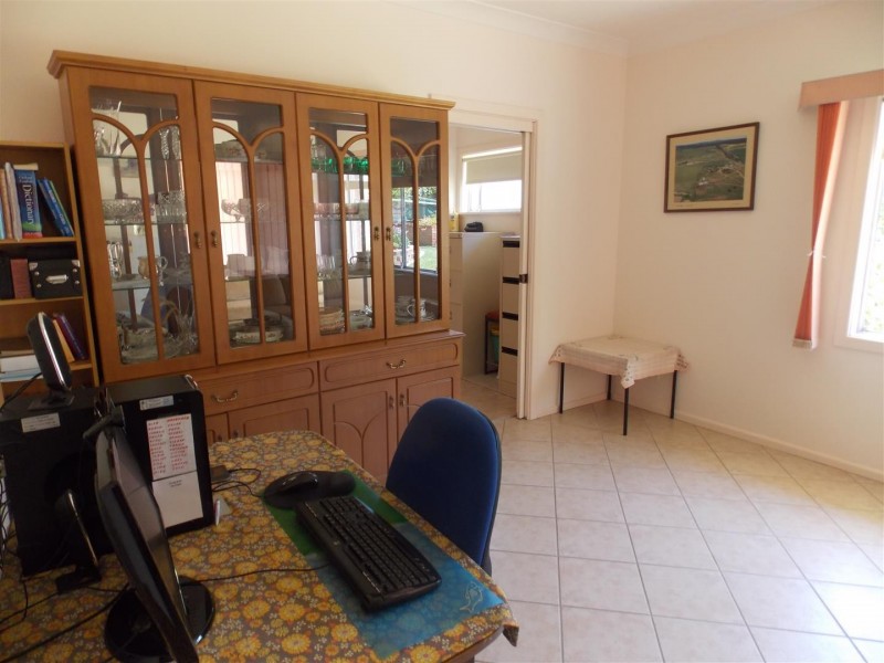 24 Wentworth Street, Parkes NSW 2870