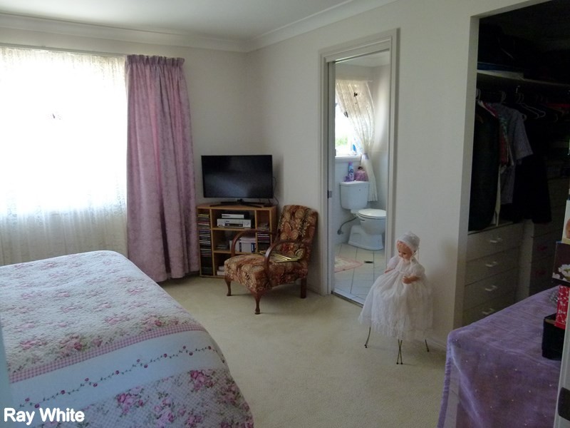 9 Bob Acheson Ave, Forbes NSW 2871