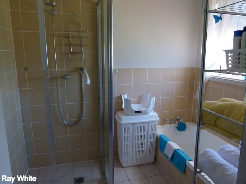 9 Bob Acheson Ave, Forbes NSW 2871