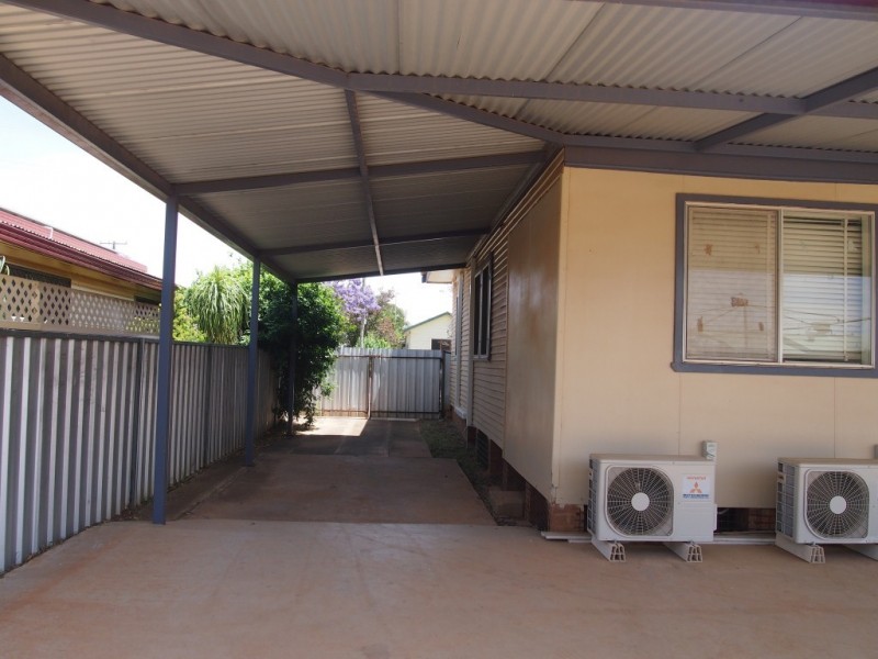 3 Whiley Street, Condobolin NSW 2877