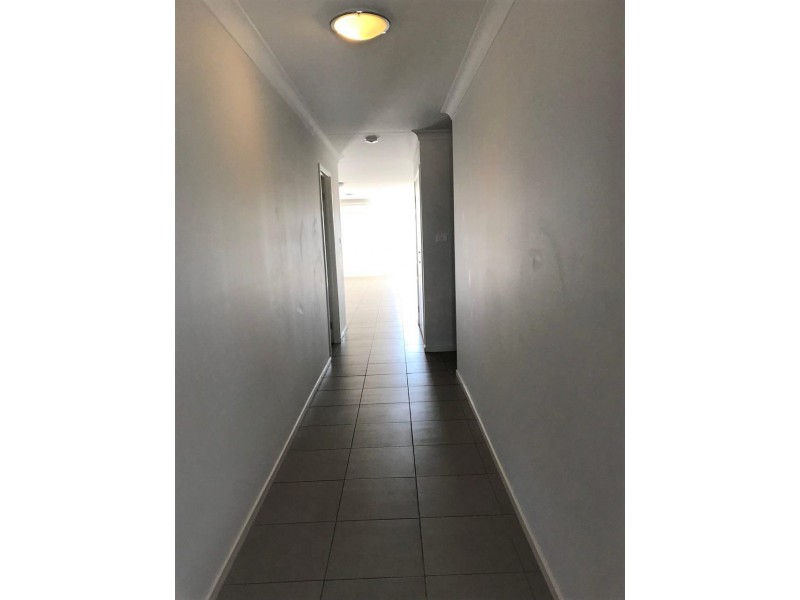 8 Rosewood Avenue, Parkes NSW 2870