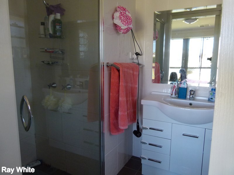 15 Powter Street, Forbes NSW 2871