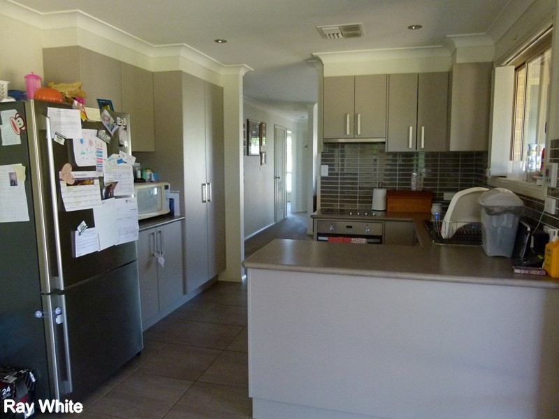 15 Powter Street, Forbes NSW 2871