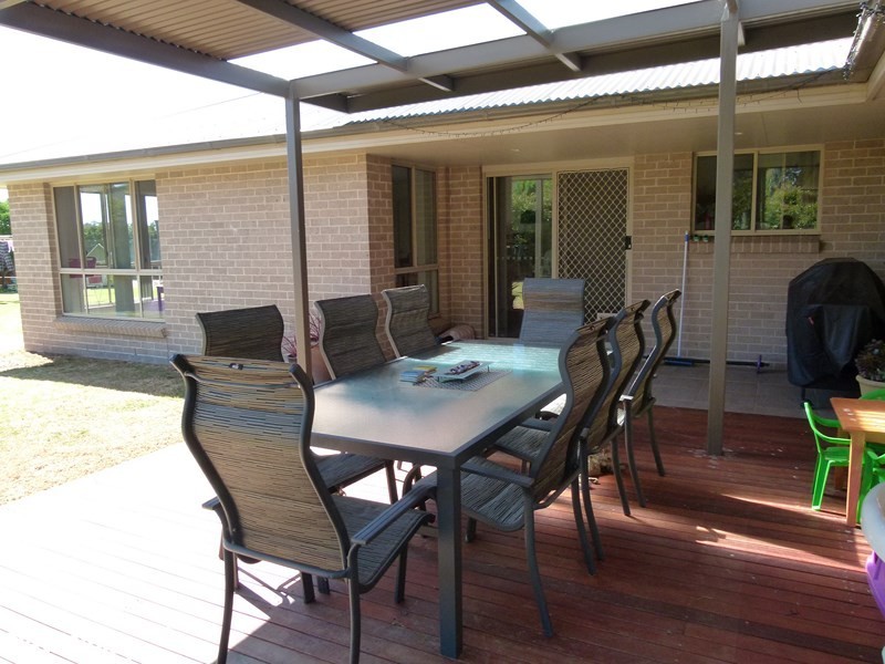 15 Powter Street, Forbes NSW 2871