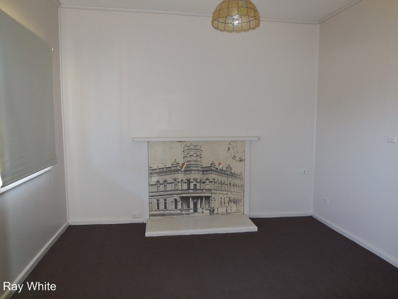 11 Oxford Street, Forbes NSW 2871