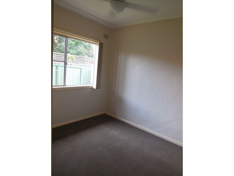 4/4 Little Underwood Lane, Forbes NSW 2871