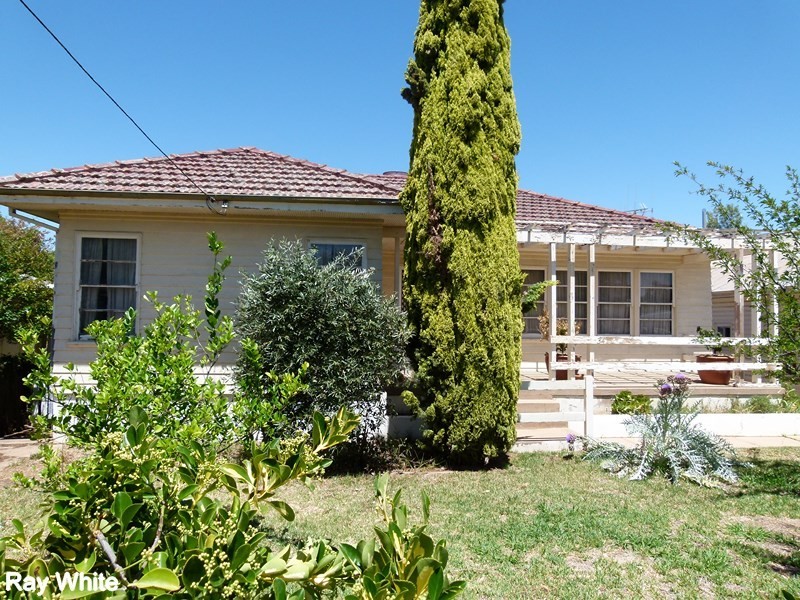 34 Farrand Street, Forbes NSW 2871