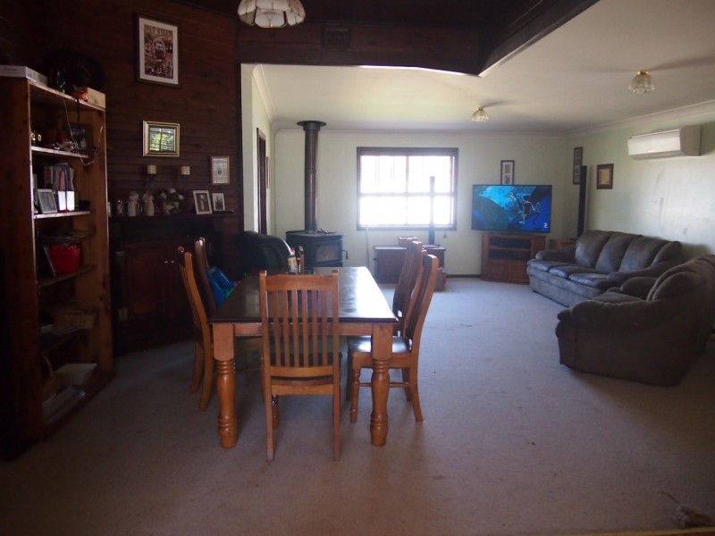 2 Mahonga St, Condobolin NSW 2877