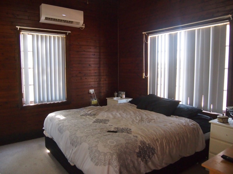 2 Mahonga St, Condobolin NSW 2877