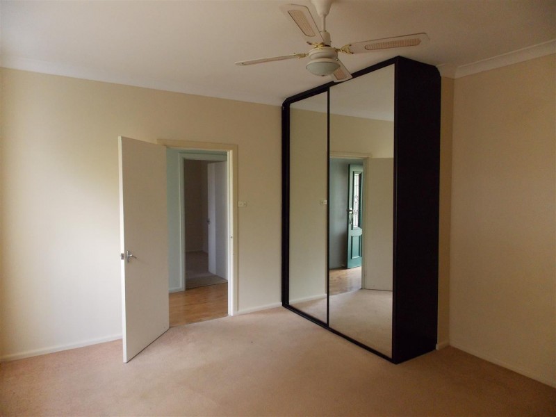 28 Forbes Road, Parkes NSW 2870