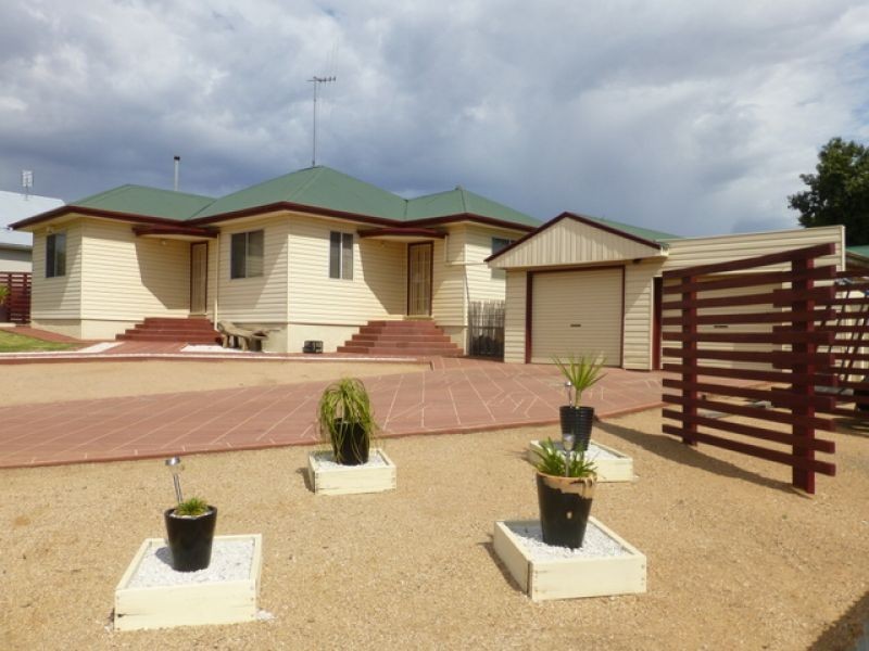 17-19 Callaghan Street, Parkes NSW 2870