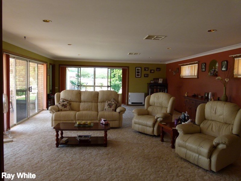 202 River Road, Forbes NSW 2871