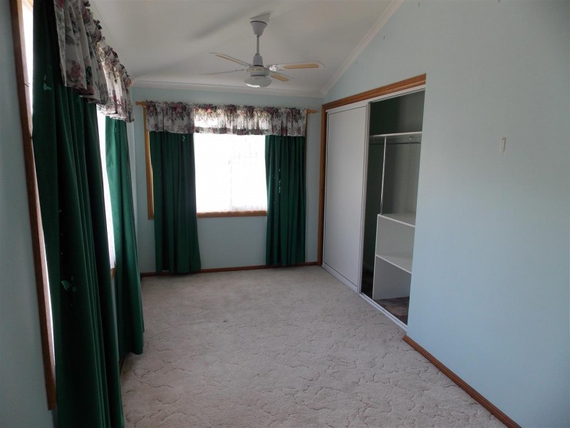 28 May Street, Parkes NSW 2870