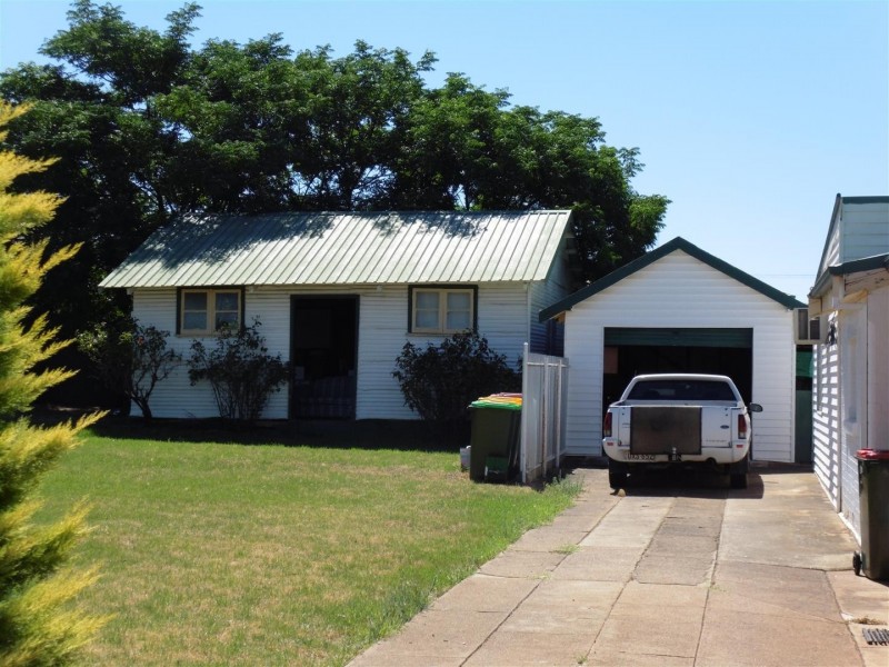 3-5 Hedgerow Avenue, Parkes NSW 2870
