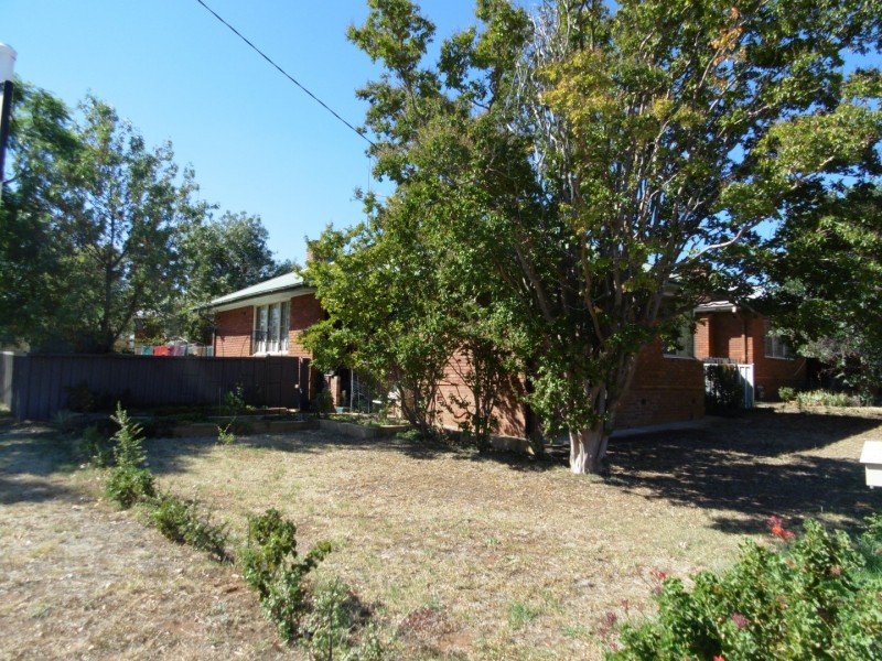 26 Mitchell Street, Parkes NSW 2870