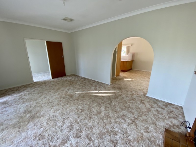 111 Ferry Street, Forbes NSW 2871