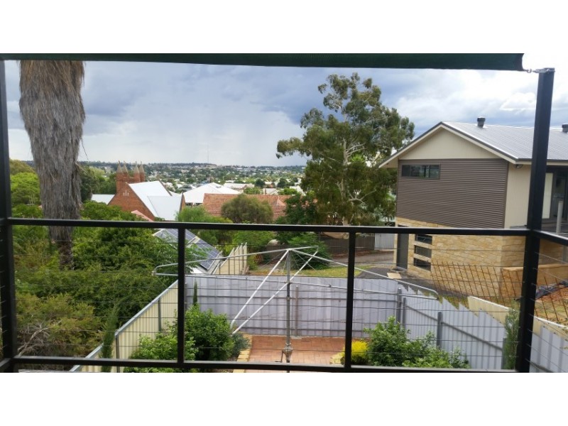 24 High Street, Parkes NSW 2870