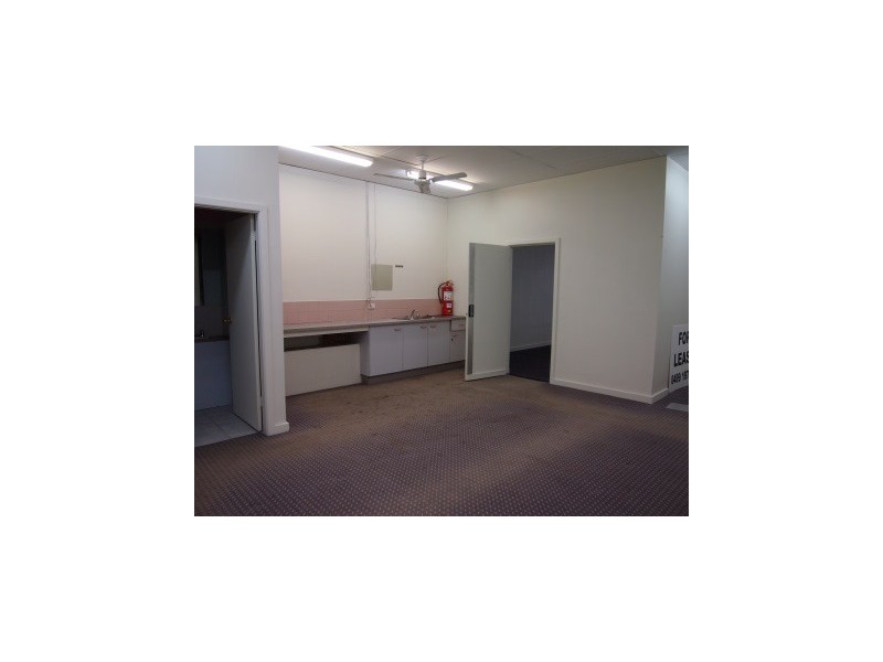 235 Clarinda, Parkes NSW 2870