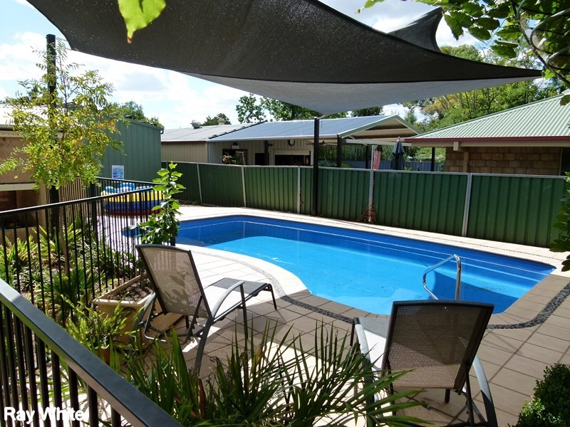 9 Clement Street, Forbes NSW 2871