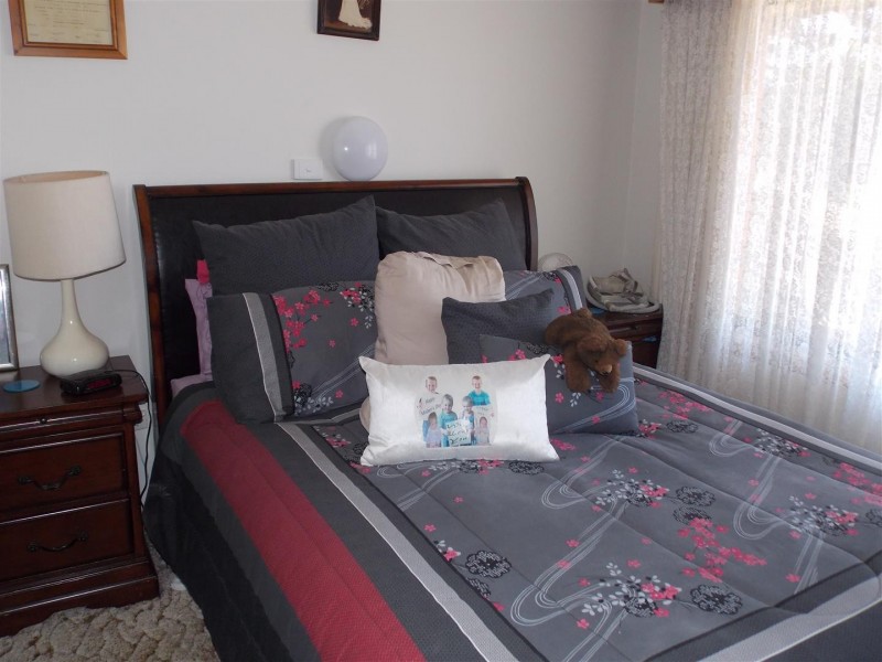 44 Barton Street, Parkes NSW 2870