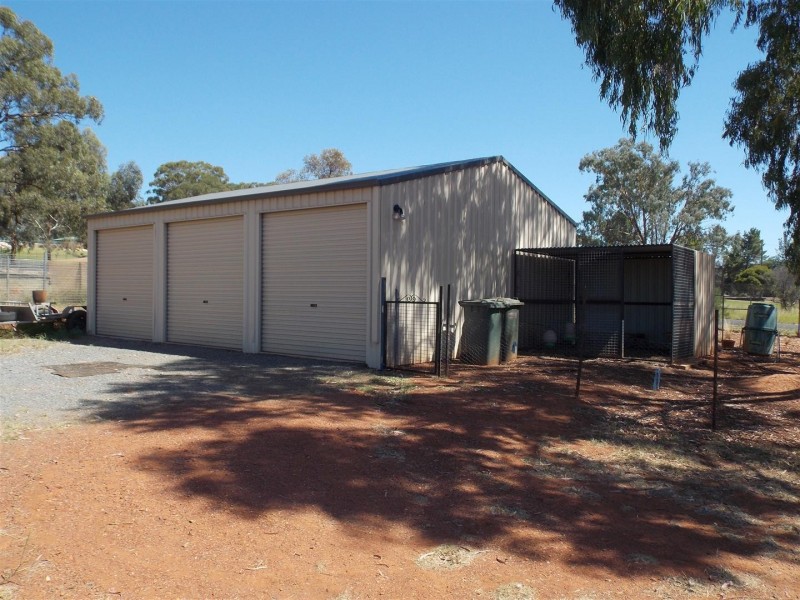 118 Back Yamma Road, Parkes NSW 2870