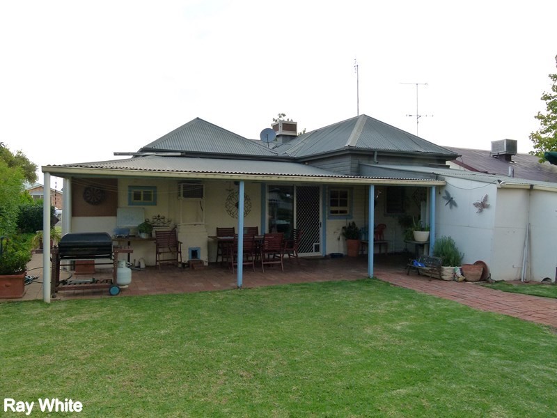 11 Prince Street, Forbes NSW 2871