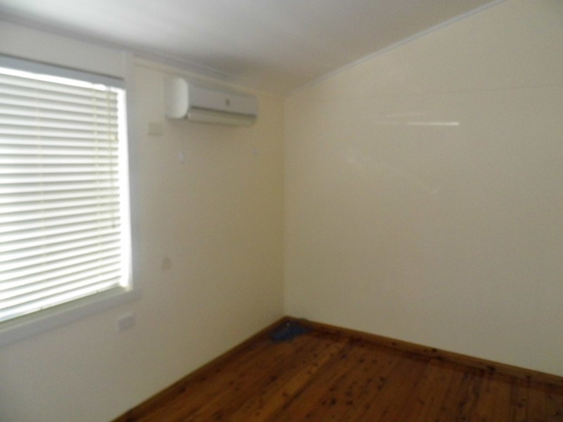19 Coleman Road, Parkes NSW 2870